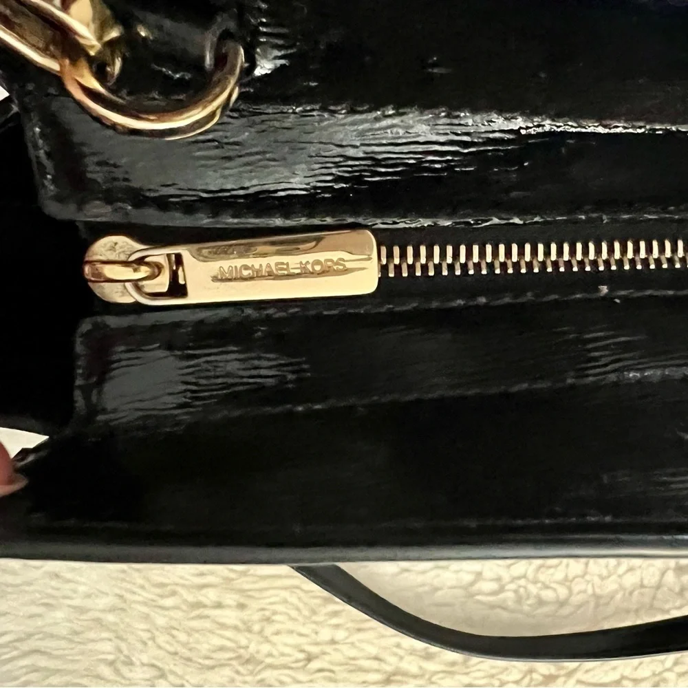 Michael Kors Avril Black Patent Leather Satchels/Shoulders Bag